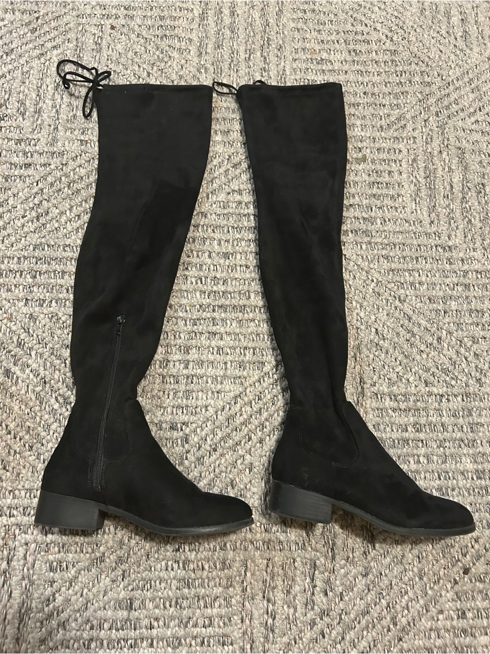 Forever 21 Women’s 6 Black Thigh High Faux Suede Boots W/ Adjustable Date At Top